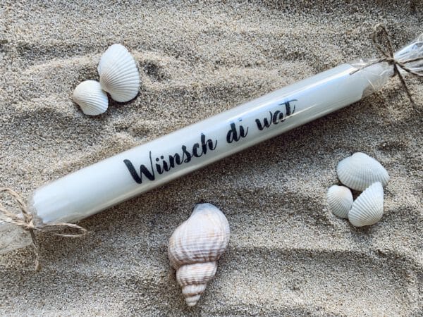 Kerze mit plattdeutschem Spruch "Wünsch di wat"